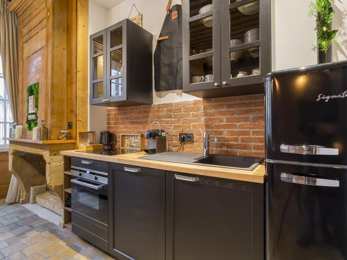 Host Inn - Coeur Vieux Lyon & Spa Екстер'єр фото